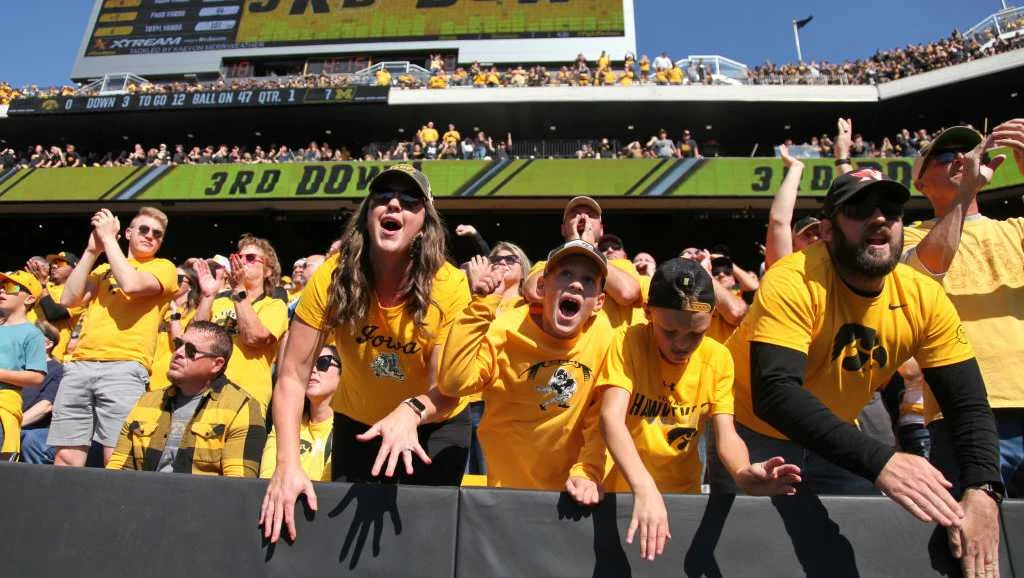 "Social media buzzes as Iowa football debuts striking alternate uniforms for Penn State clash"