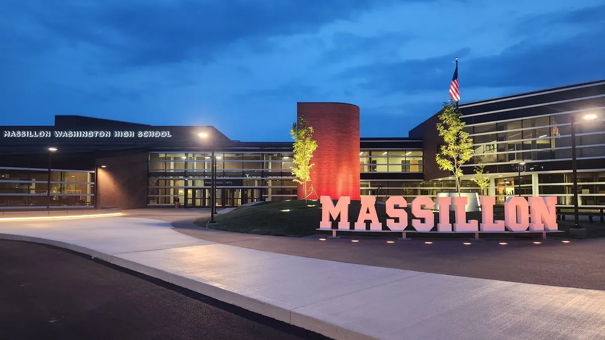 Featured image for Threat forces evacuation of Washington High School in Massillon