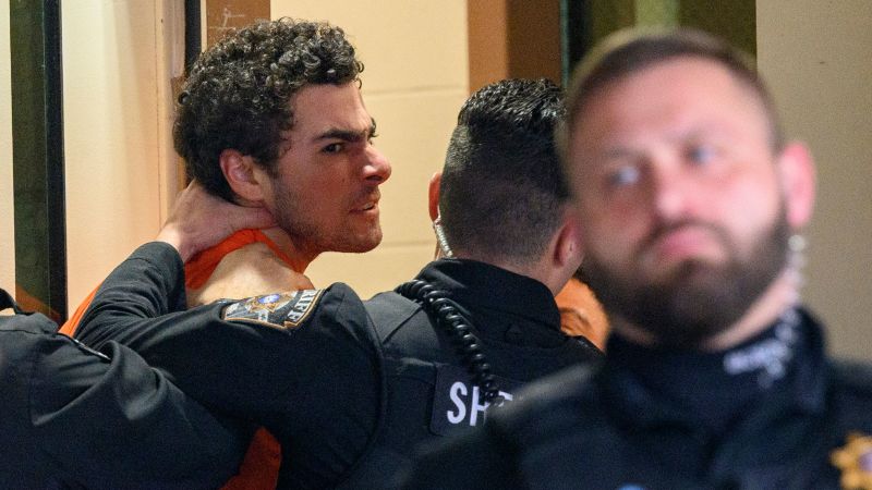 Featured image for Suspect in UnitedHealthcare CEO Murder Denies Involvement Amid Extradition Battle