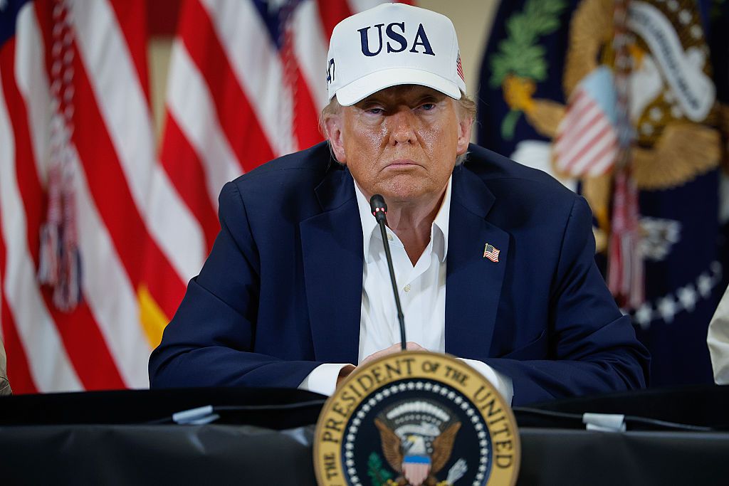 Trump mulls new Ukraine aid and NATO arms sales amid escalating conflict