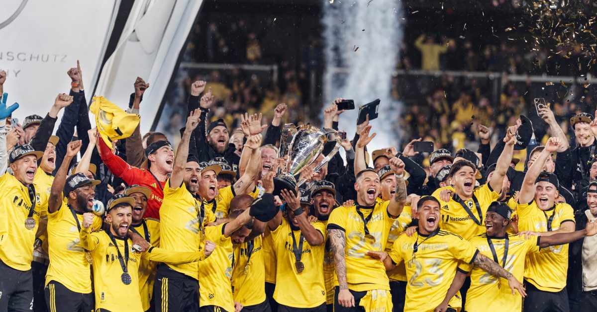 Featured image for "Apple Unveils Immersive 8K 3D Sports Film for Vision Pro"