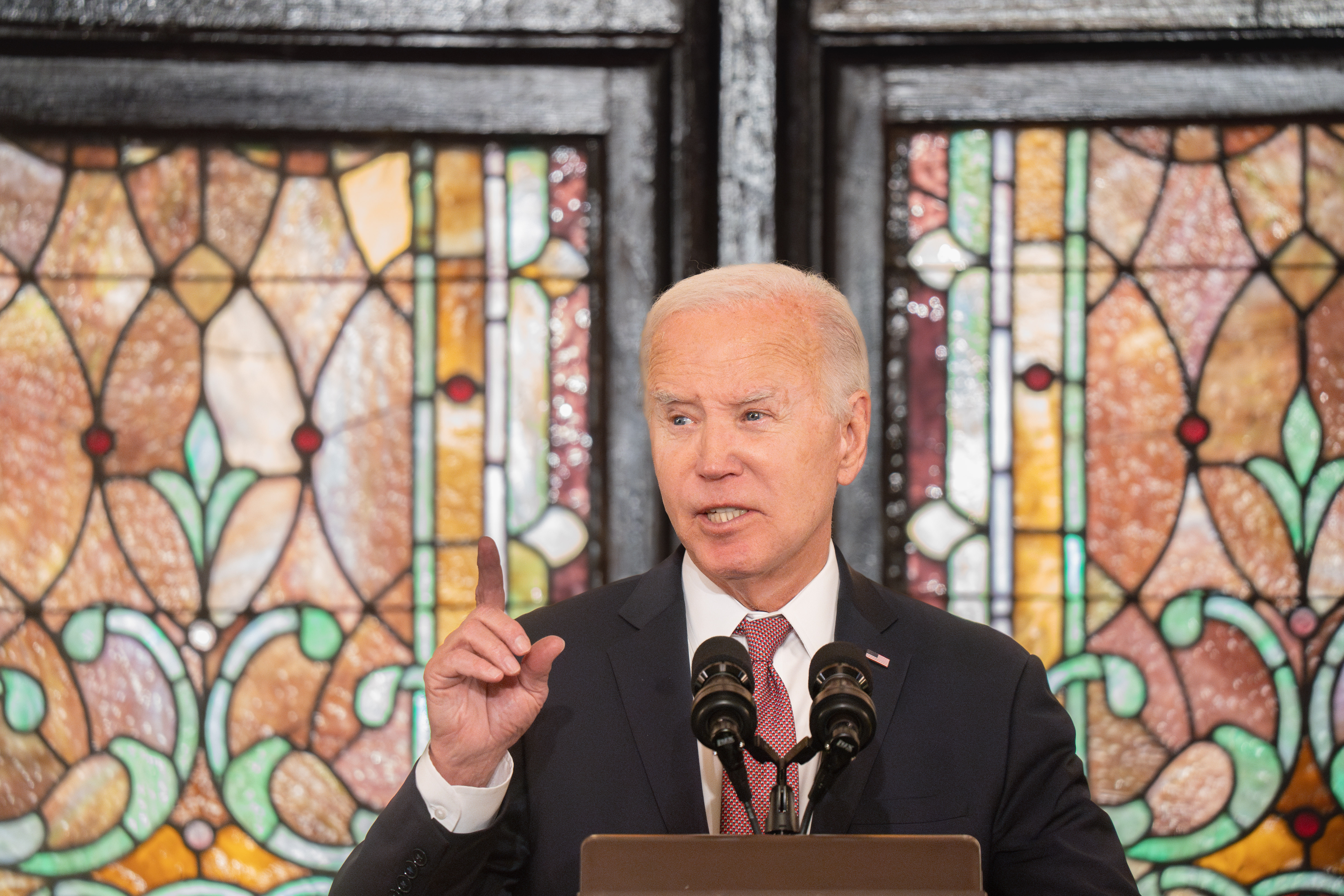"Biden Faces Protest Interruptions in South Carolina Speech"