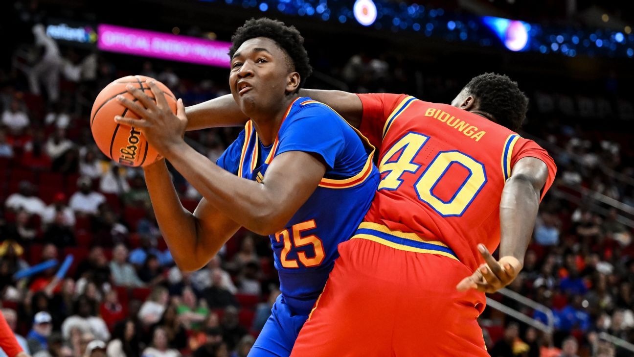 Featured image for "High School Teammates Derik Queen and Cooper Flagg Shine in McDonald's All-American Game"