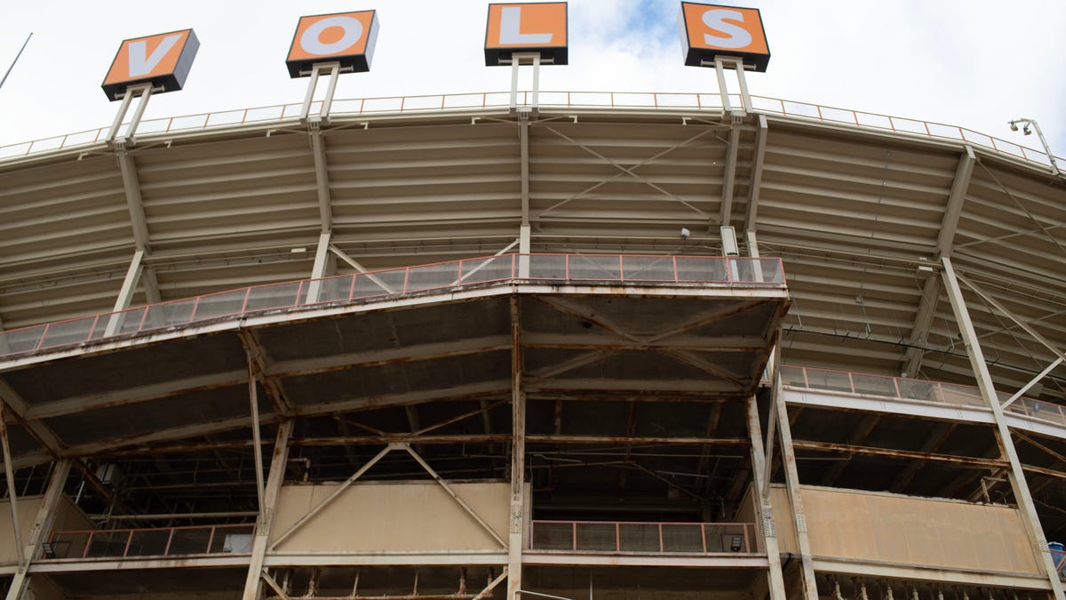 "NCAA Counters Tennessee's NIL Lawsuit, Warns of Chaos in College Sports"