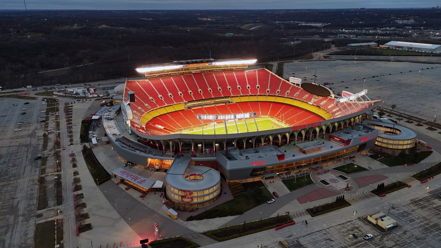 Featured image for Missouri Senate Approves Funding to Keep Chiefs and Royals at Arrowhead