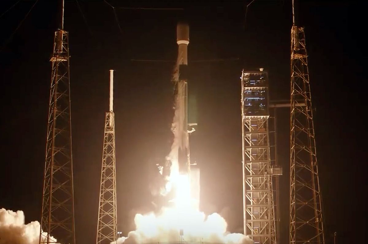 "SpaceX Successfully Launches Starlink Satellites from Florida's Space Coast"