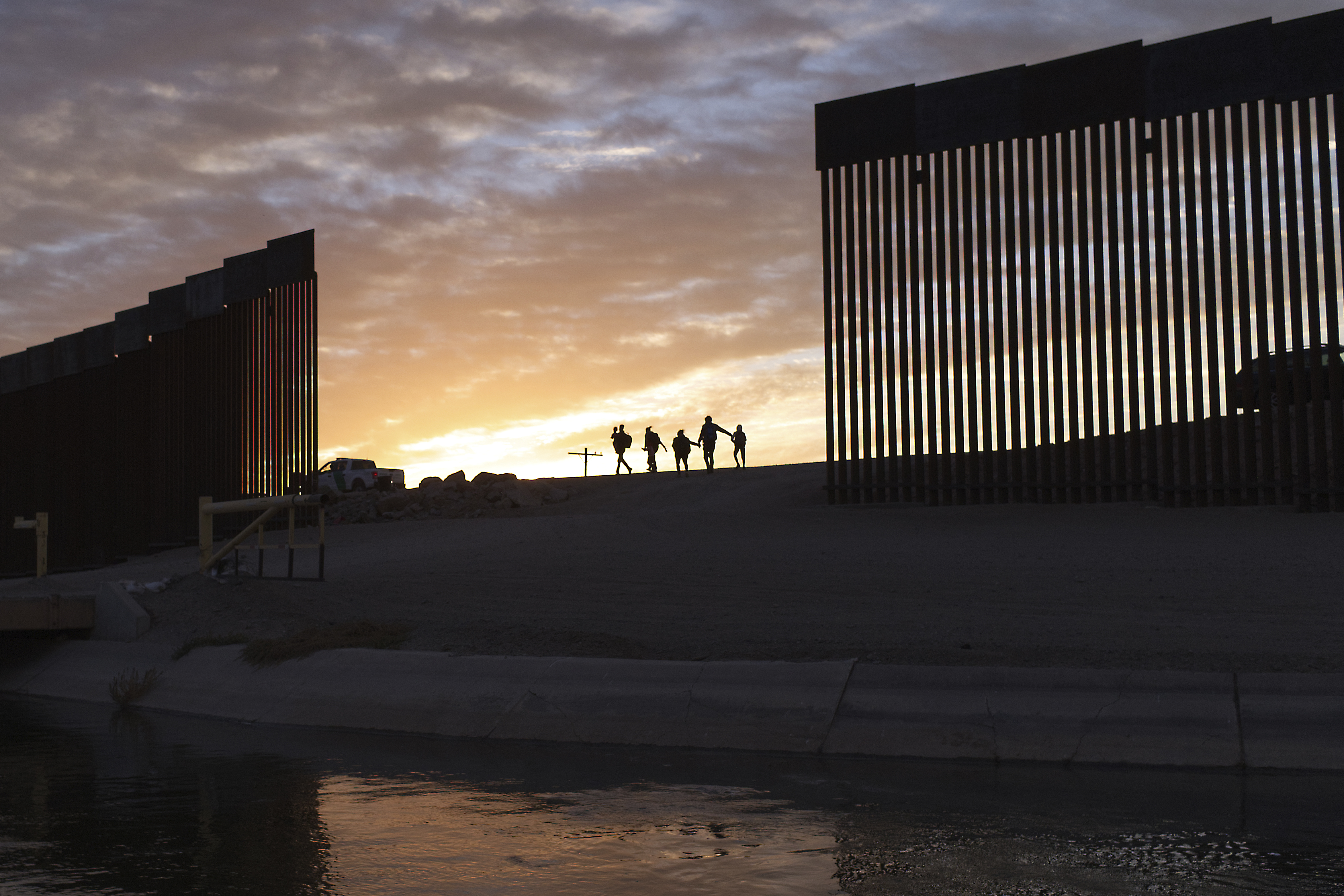 Federal Judge Puts an End to Family Separation at US Border for 8 Years