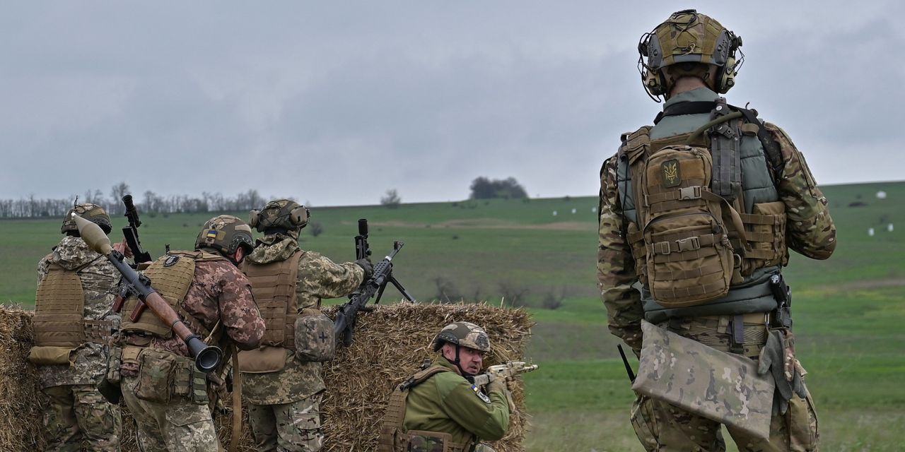 Ukraine's Counteroffensive: A New Way of War?