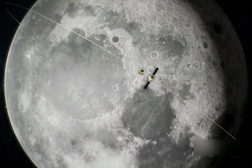 Featured image for "China Unveils Names for Manned Lunar Exploration Vehicles and New Spaceship"