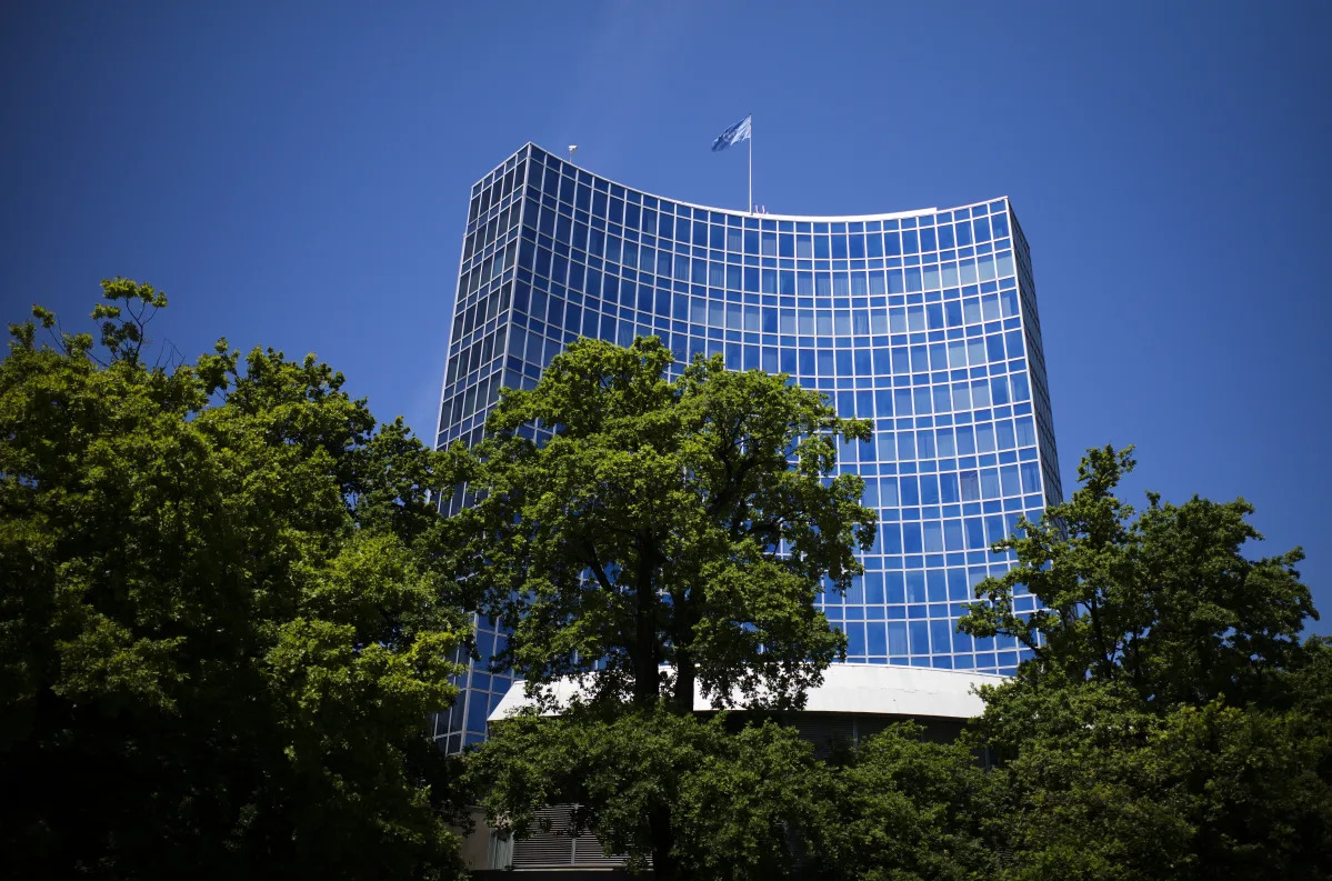 Dozens of Russian Spies Disguised as Diplomats Operating in Switzerland, Says Report.