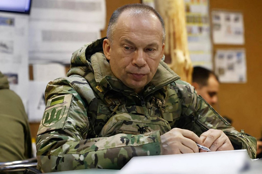 Featured image for Ukrainian General Syrsky Acknowledges Command Failures in Donetsk Offensive