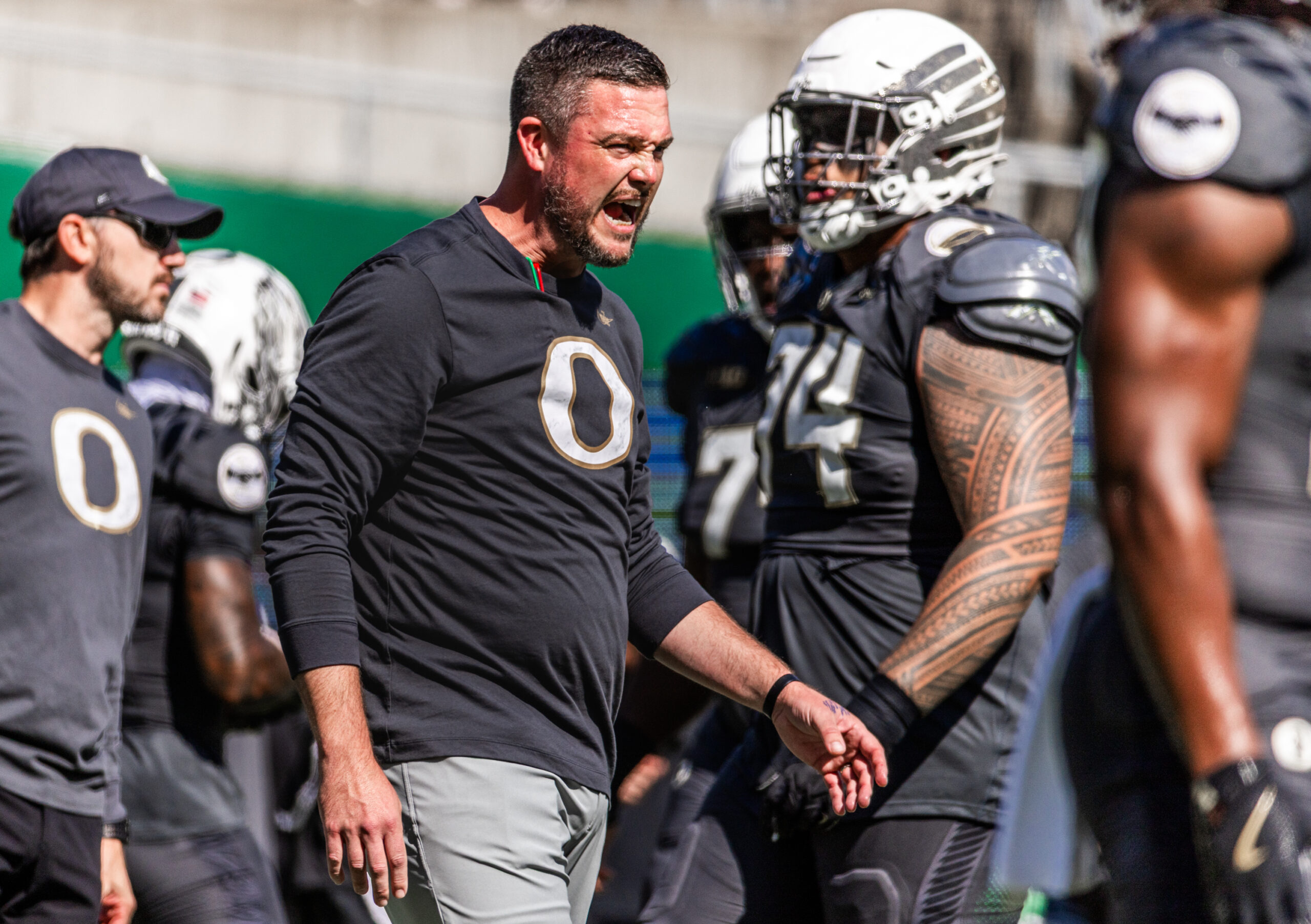 Featured image for Oregon Hosts Indiana in Key Week 7 College Football Showdown