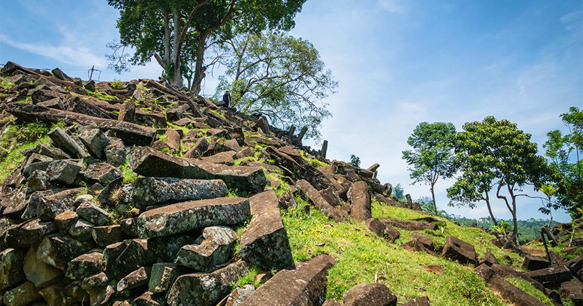 Ancient Indonesian Pyramid Stirs Debate with 27,000-Year-Old Origins