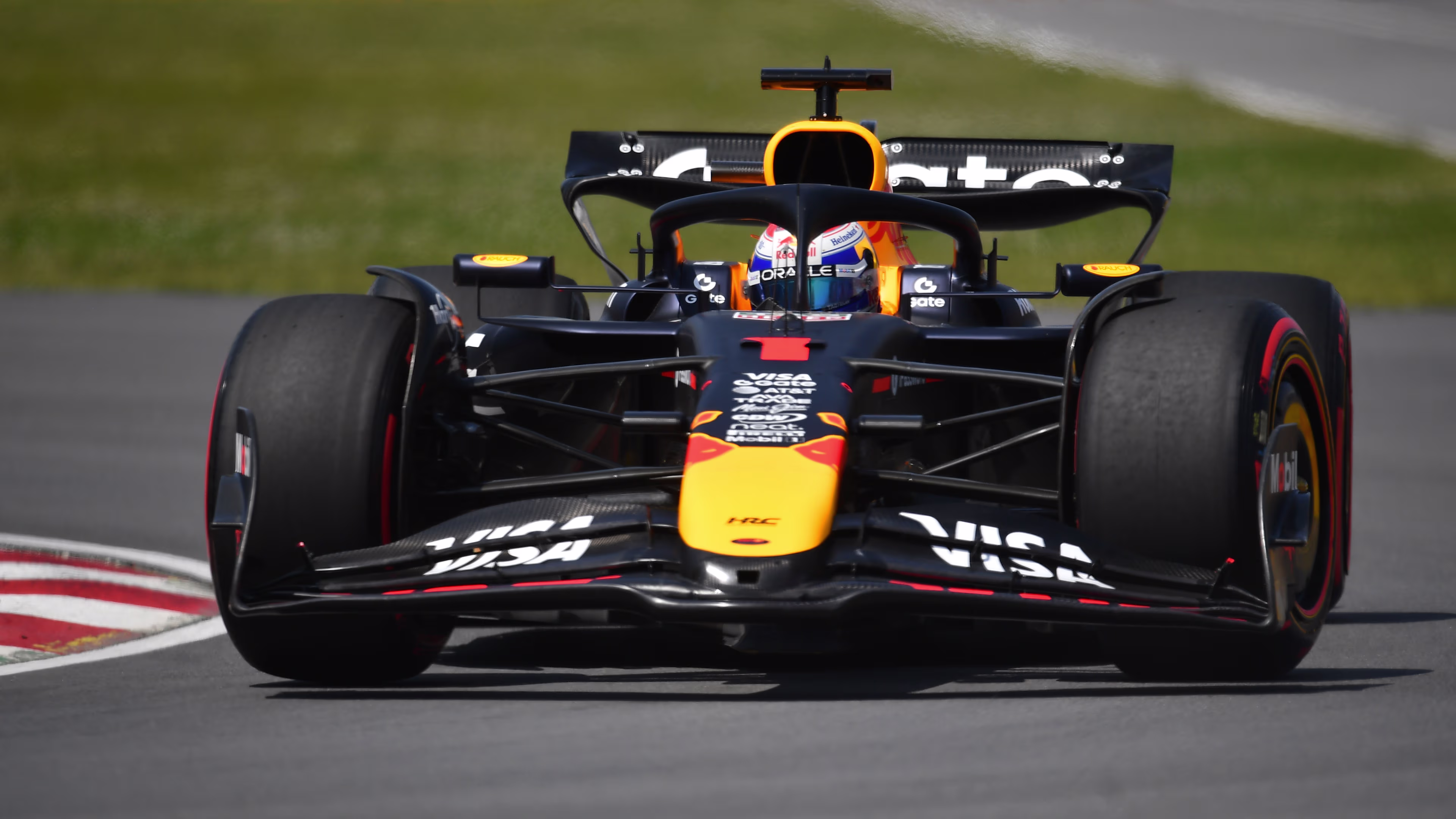 Featured image for Verstappen Leads FP1 in Canada Amidst Red Flags and Team Apologies