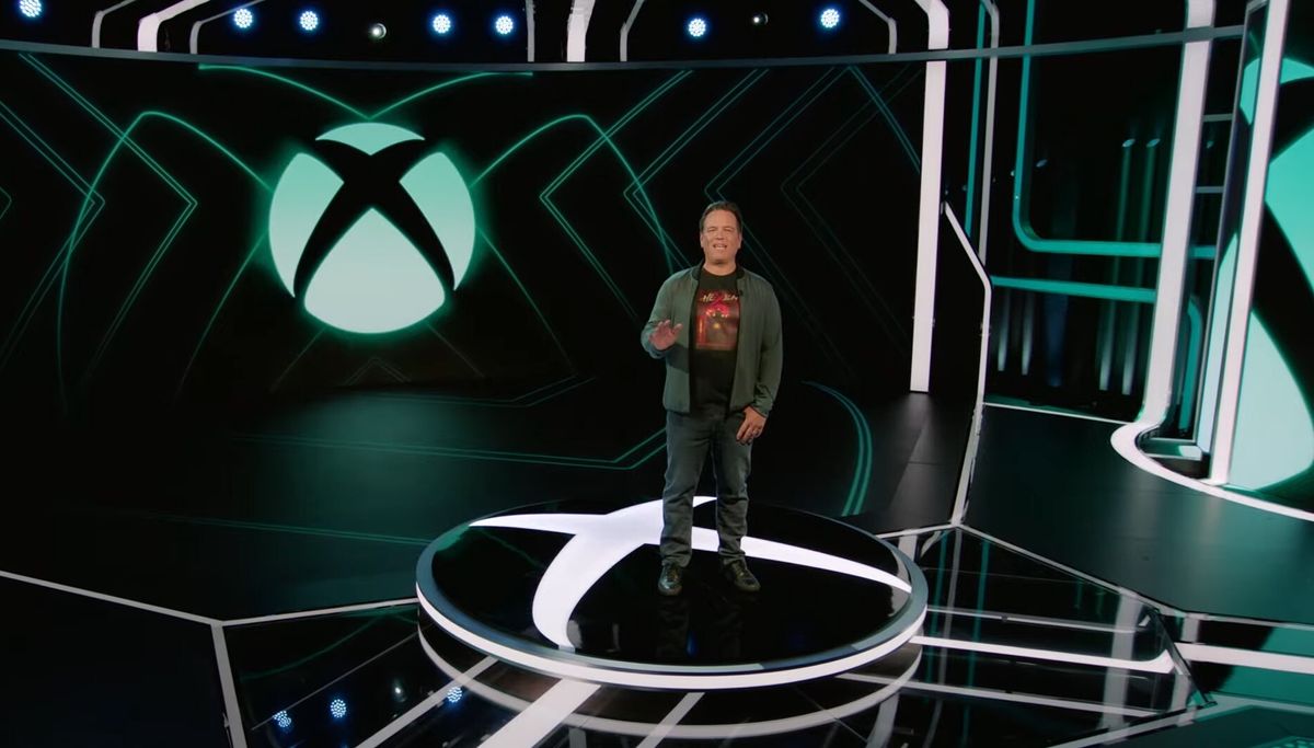 "Phil Spencer's Vision for Cross-Platform Gaming Stores on Xbox"