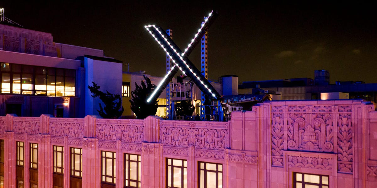 Controversy Surrounds Elon Musk's Bright 'X' Sign and Twitter Rebranding