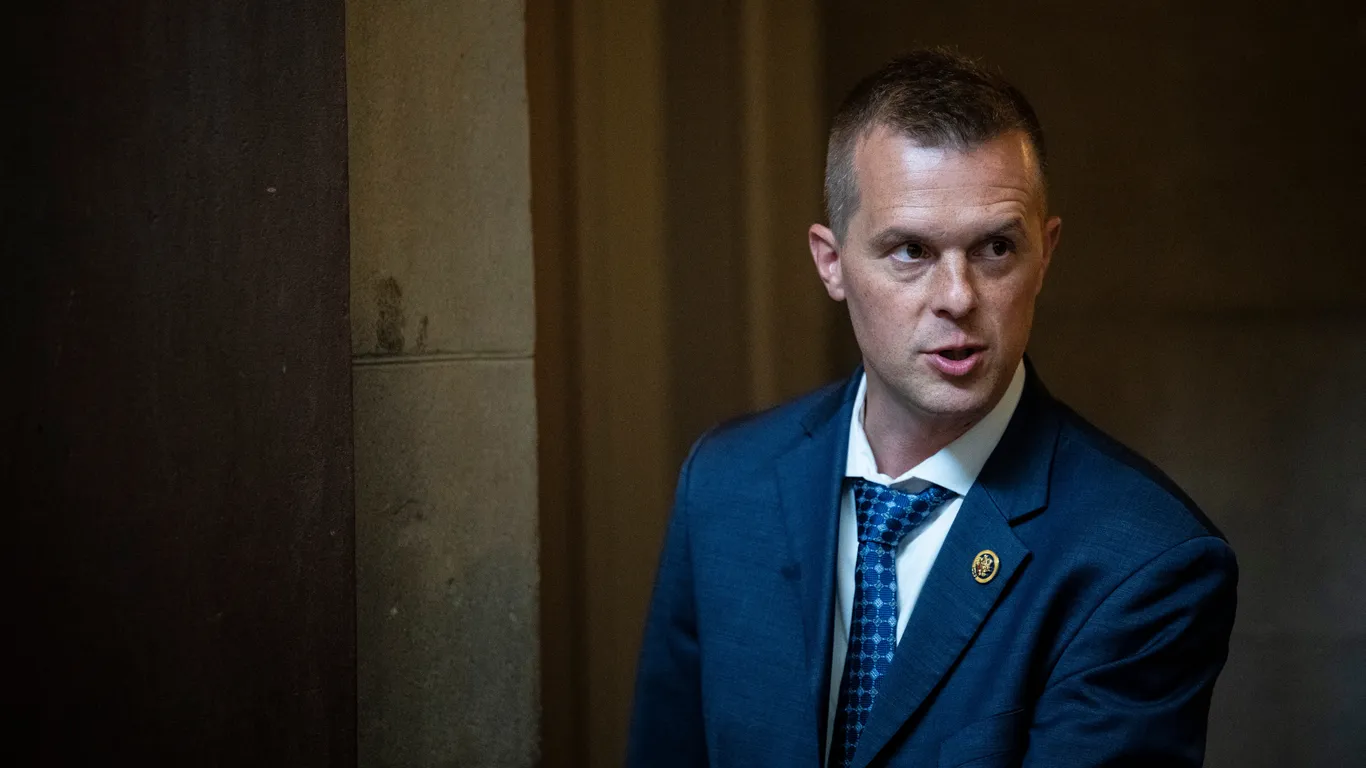 Biden's Hunter Pardon Sparks Democratic Backlash and Political Debate