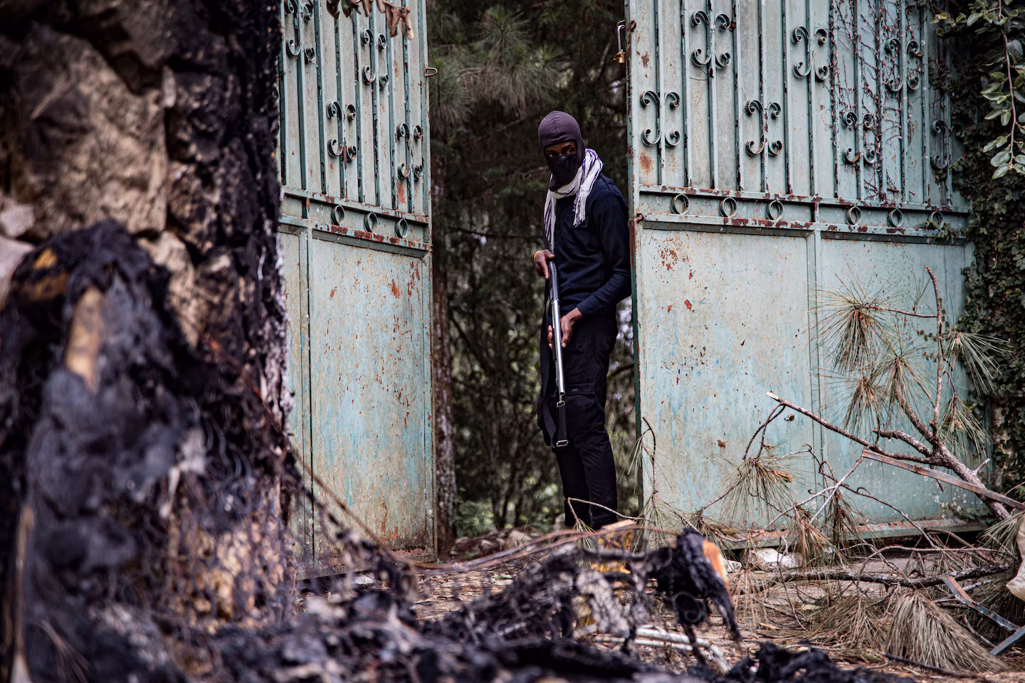 Featured image for Haiti's Gangs and Vigilantes: A Struggle for Control and Stability