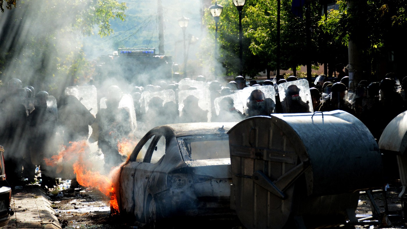 Turkey sends peacekeeping troops to Kosovo amid unrest and NATO request.