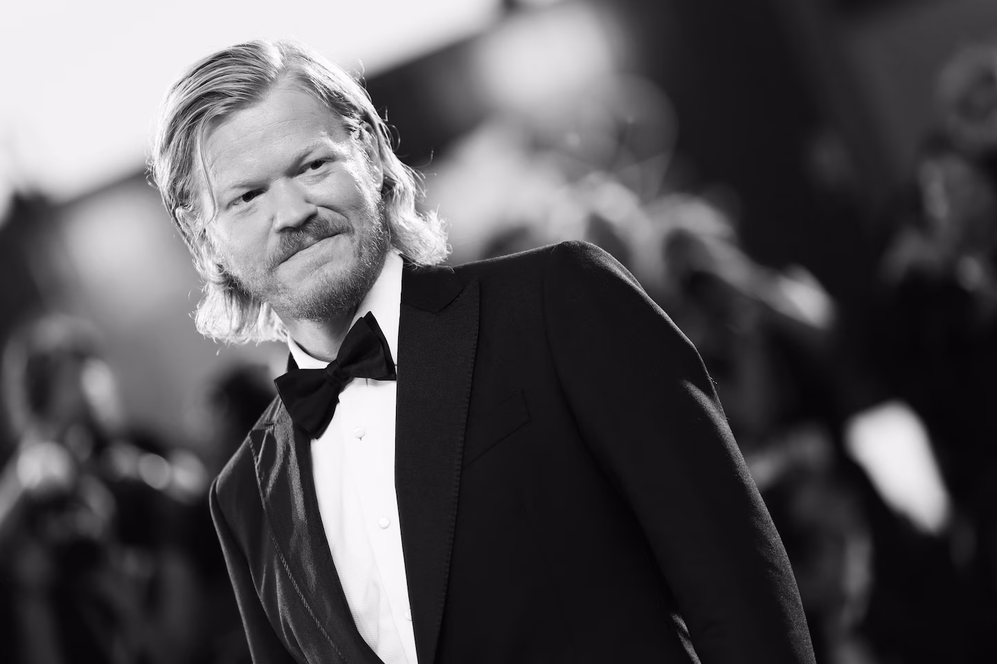 Featured image for Emma Stone's 'Bugonia' Stuns with Shocking Deaths and Box Office Potential