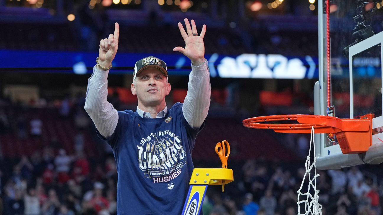 Lakers Eye UConn's Dan Hurley for Head Coach Role