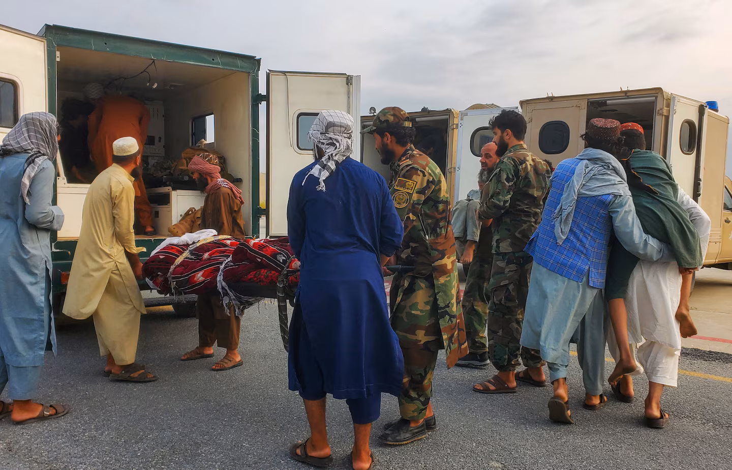 Over 800 Dead in 6.0 Magnitude Earthquake in Eastern Afghanistan