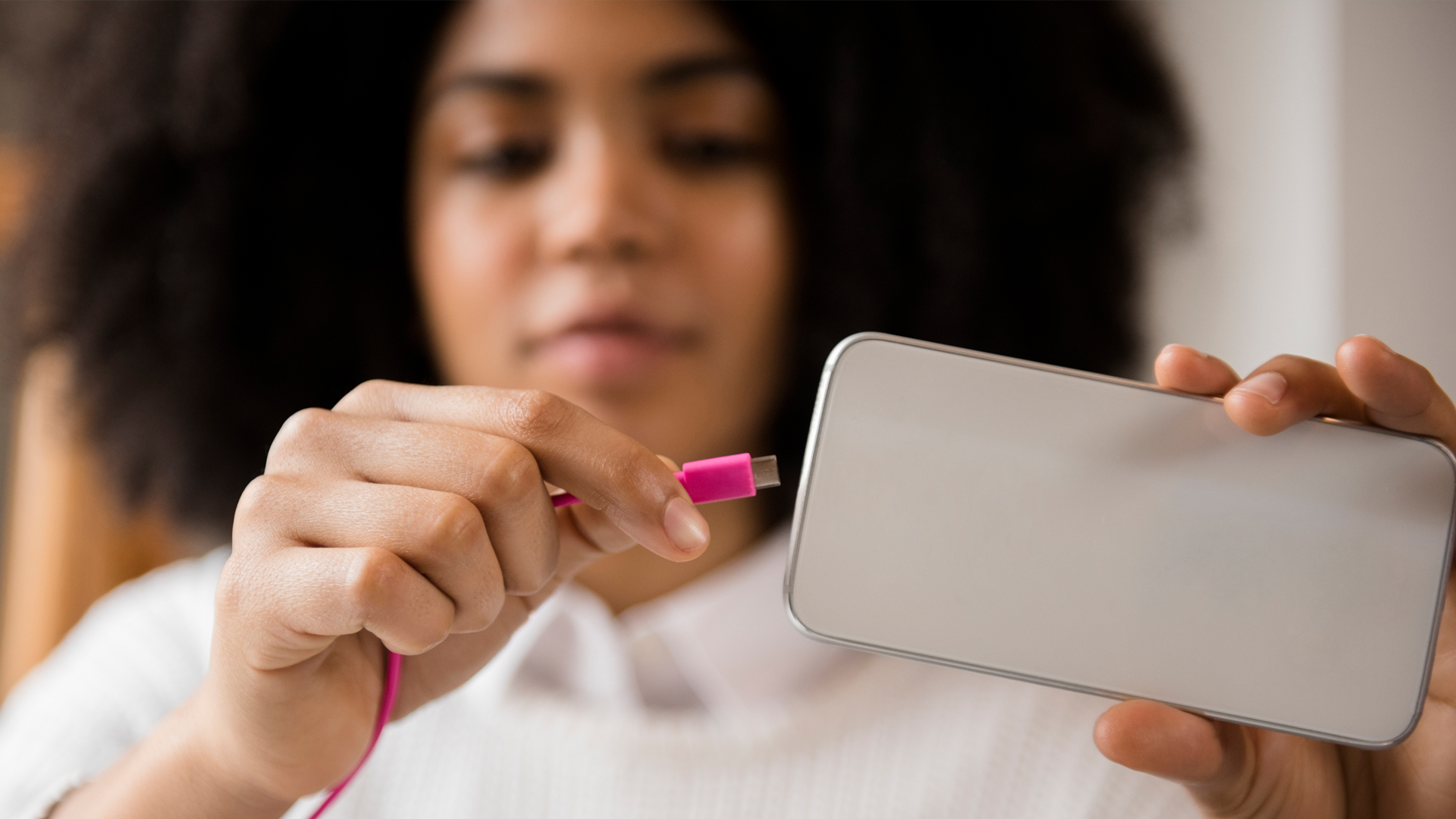 Featured image for "Maximizing Your Android Battery Life: Tips and Warnings"