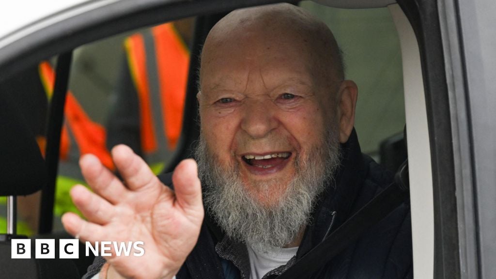 Featured image for Glastonbury 2025: Highlights, Home Experiences, and Key Numbers