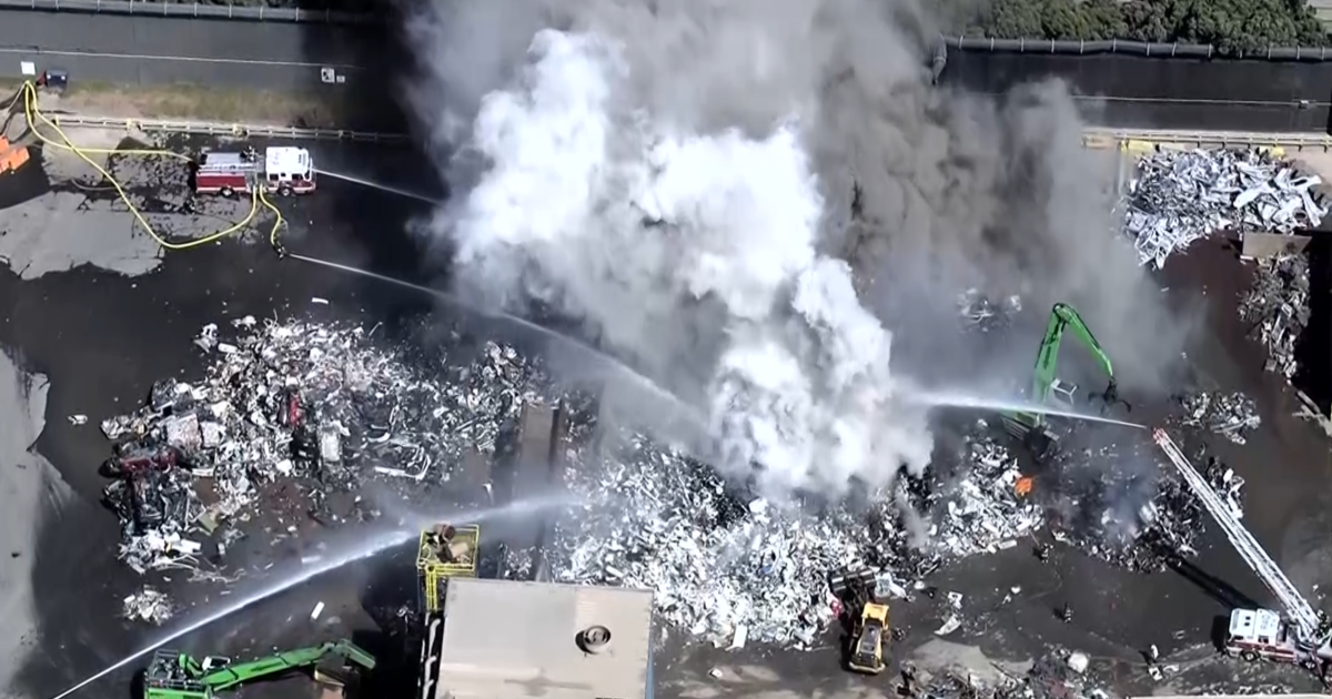 Fire Extinguished at Redwood City Metal Recycling Plant