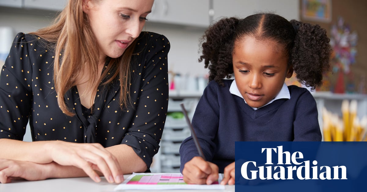 Featured image for "Stressful, Mentally Stimulating Work May Reduce Cognitive Decline and Dementia Risk: Study"