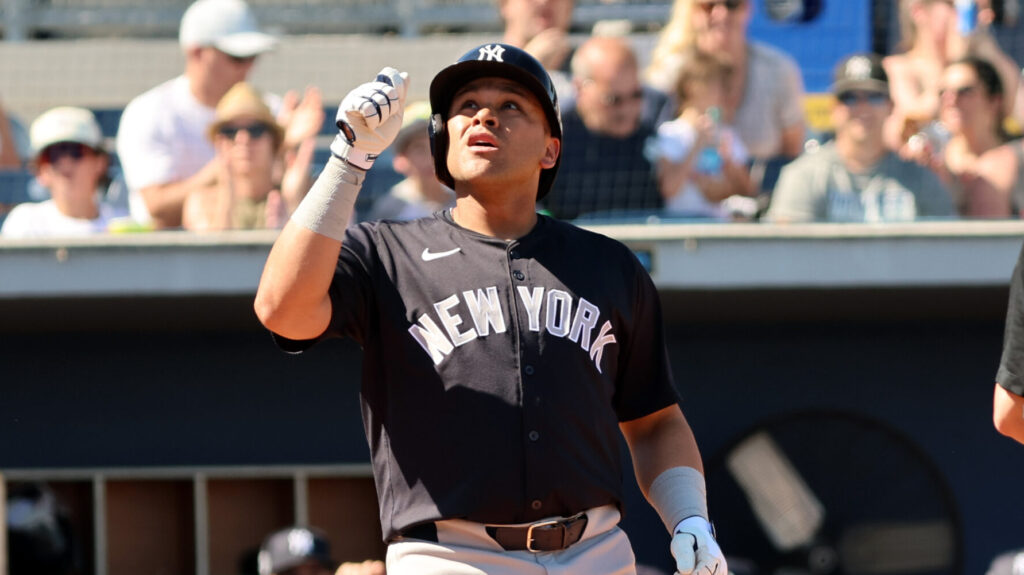 Featured image for Mets Sign Power Hitter Jose Rojas to Minor League Deal