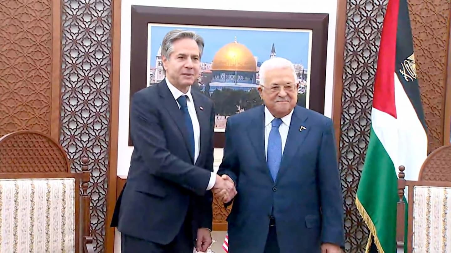 "US Secretary of State Blinken Urges Peaceful Resolution in Israeli-Palestinian Conflict"