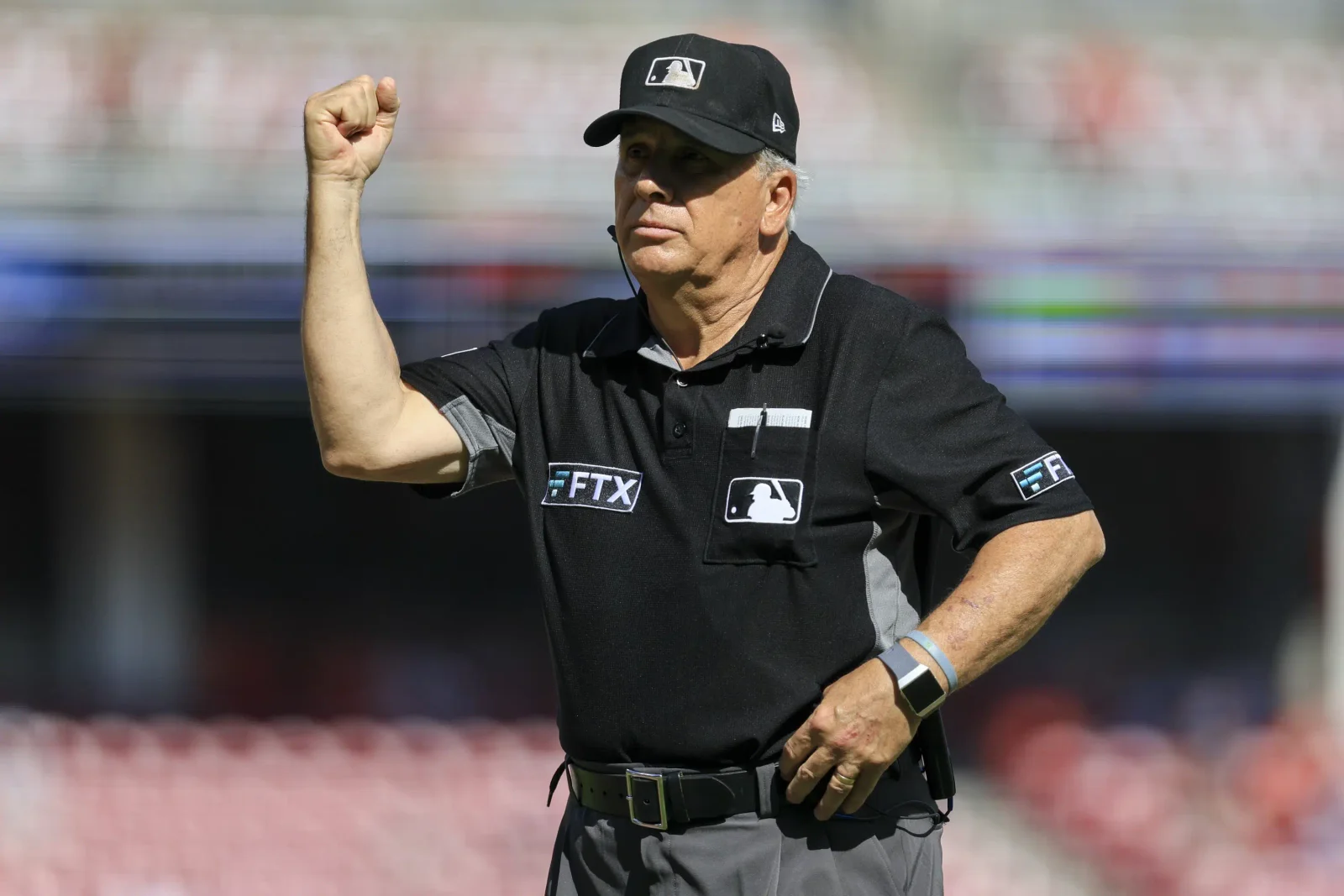 MLB ump Vanover hospitalized after being hit in head by throw.