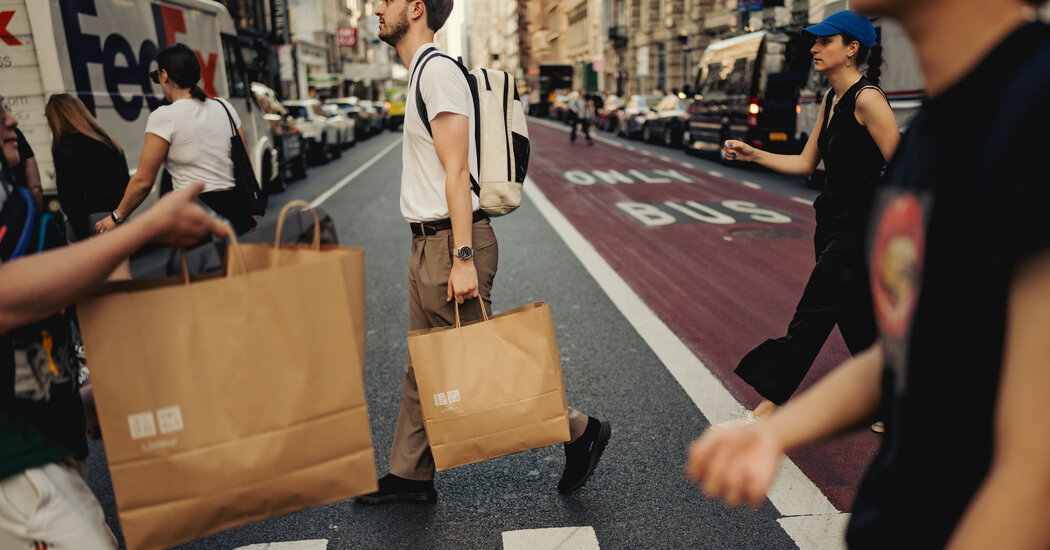 Featured image for IMF Upgrades Global Economic Outlook Despite Lingering Threats