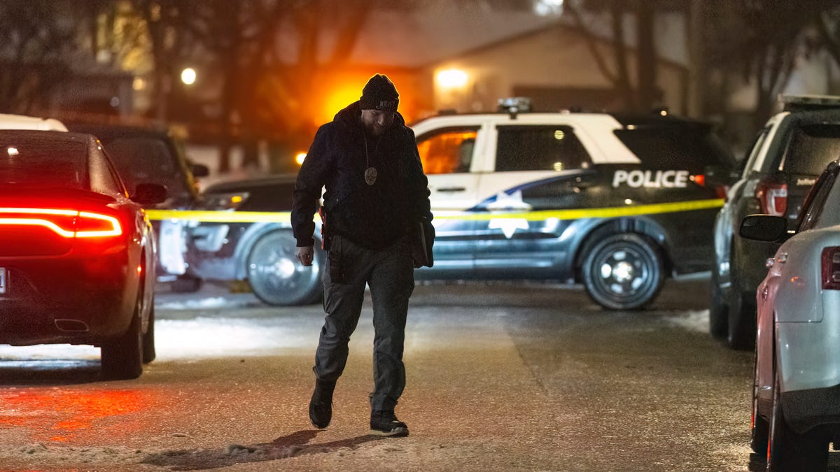 "Texas Police Confirm Death of Suspect in Joliet, Illinois Shootings"