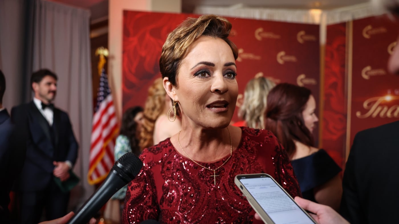 Featured image for Trump Adviser Kari Lake Leads Mass Layoffs at Voice of America