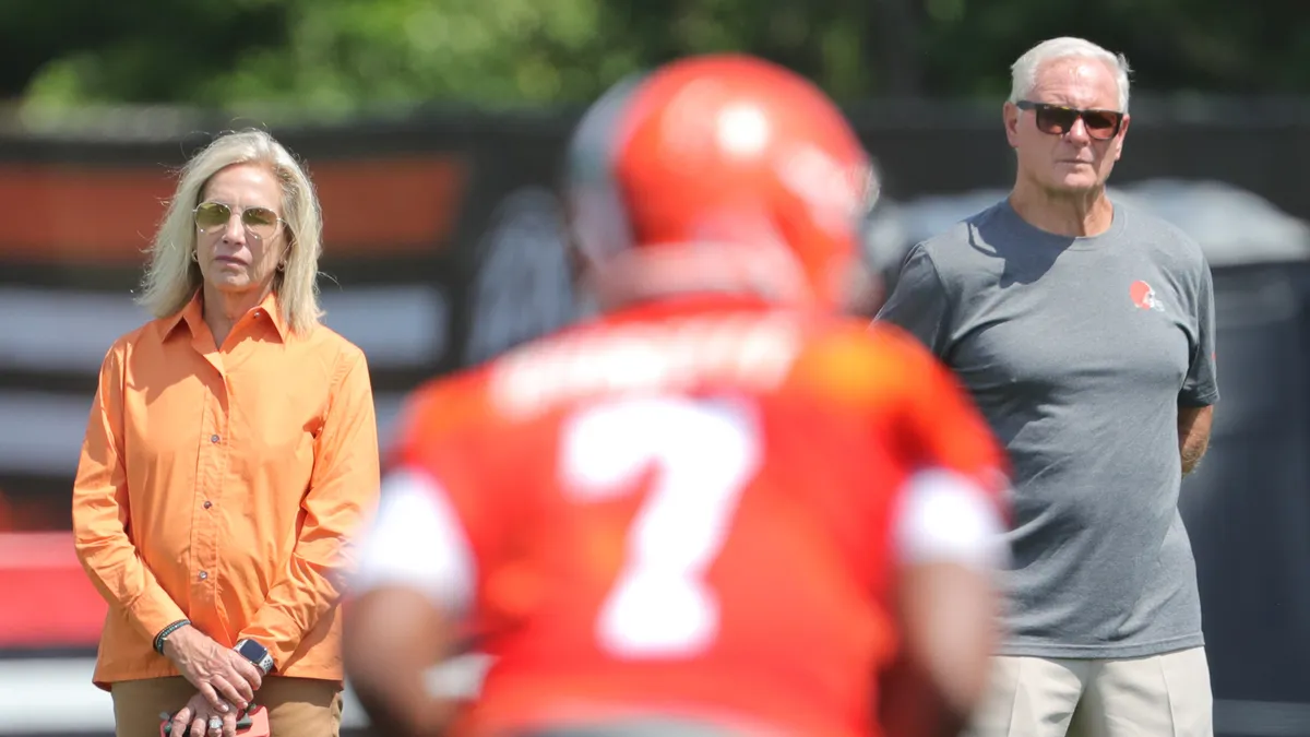 Browns owners and coach discuss expectations and progress in offseason.