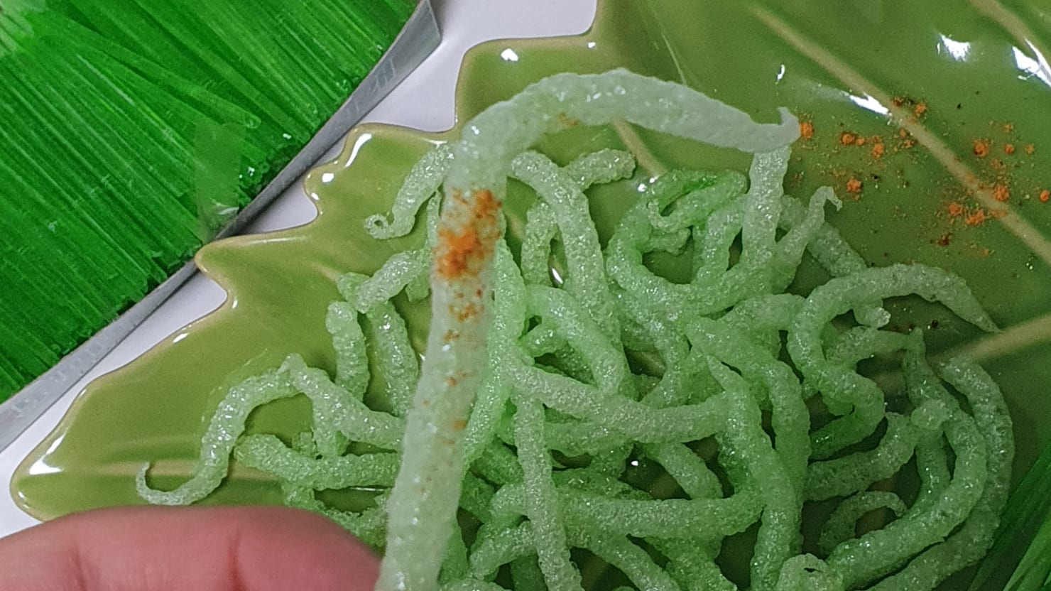 South Korea's Food Ministry Urges Public to Avoid Trend of Eating Fried Toothpicks