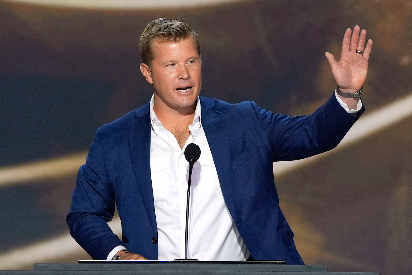 Featured image for Tim Sheehy Faces Scrutiny Over Gunshot Wound Claims