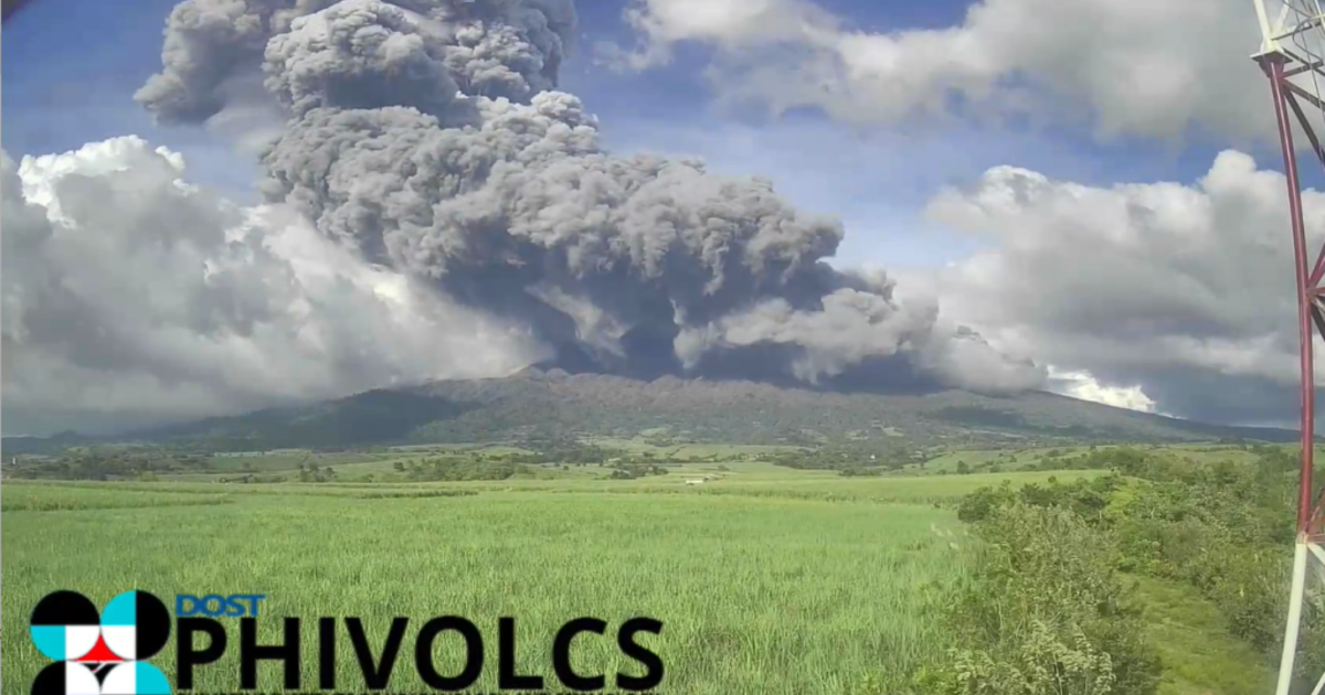 Featured image for Kanlaon Volcano Eruption Triggers Mass Evacuations in Philippines
