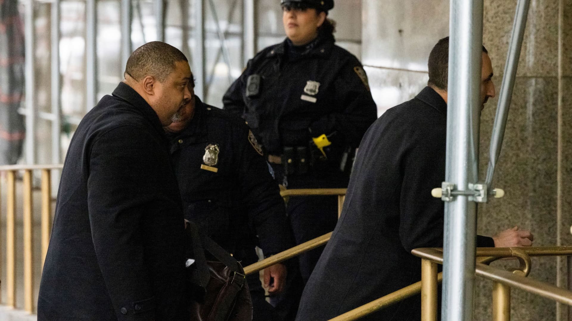 Manhattan DA's Office Pushes Back Against GOP's Unprecedented Request for Alvin Bragg's Testimony on Trump Probe