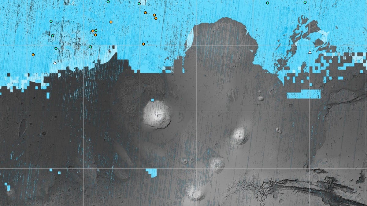 Featured image for Optimal Landing Spots for Future Mars Explorers Revealed in Detailed Water Map