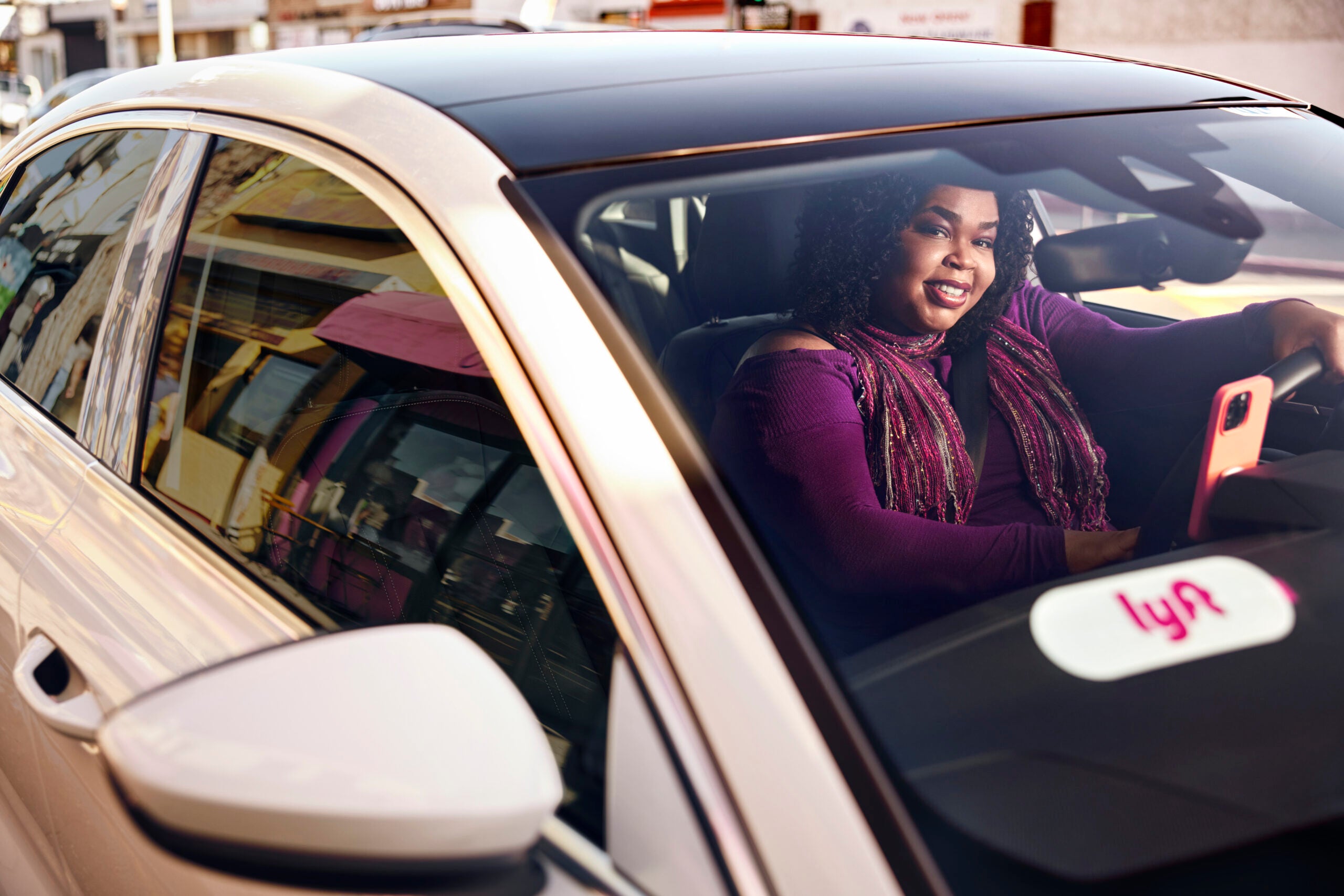 Lyft's Holiday Promise: On-Time Airport Rides and Enhanced Features