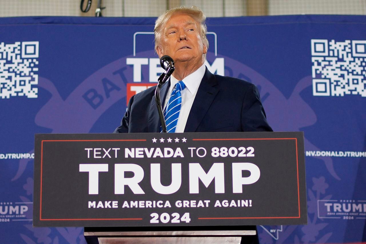 "Trump Considers 2 VP Picks, Ignites Speculation on Elise Stefanik's Role"