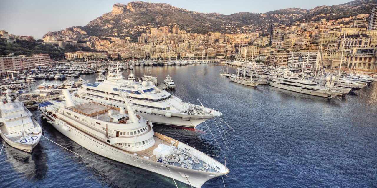 "The Varying Wealth Thresholds for Joining the 1% Across Countries"