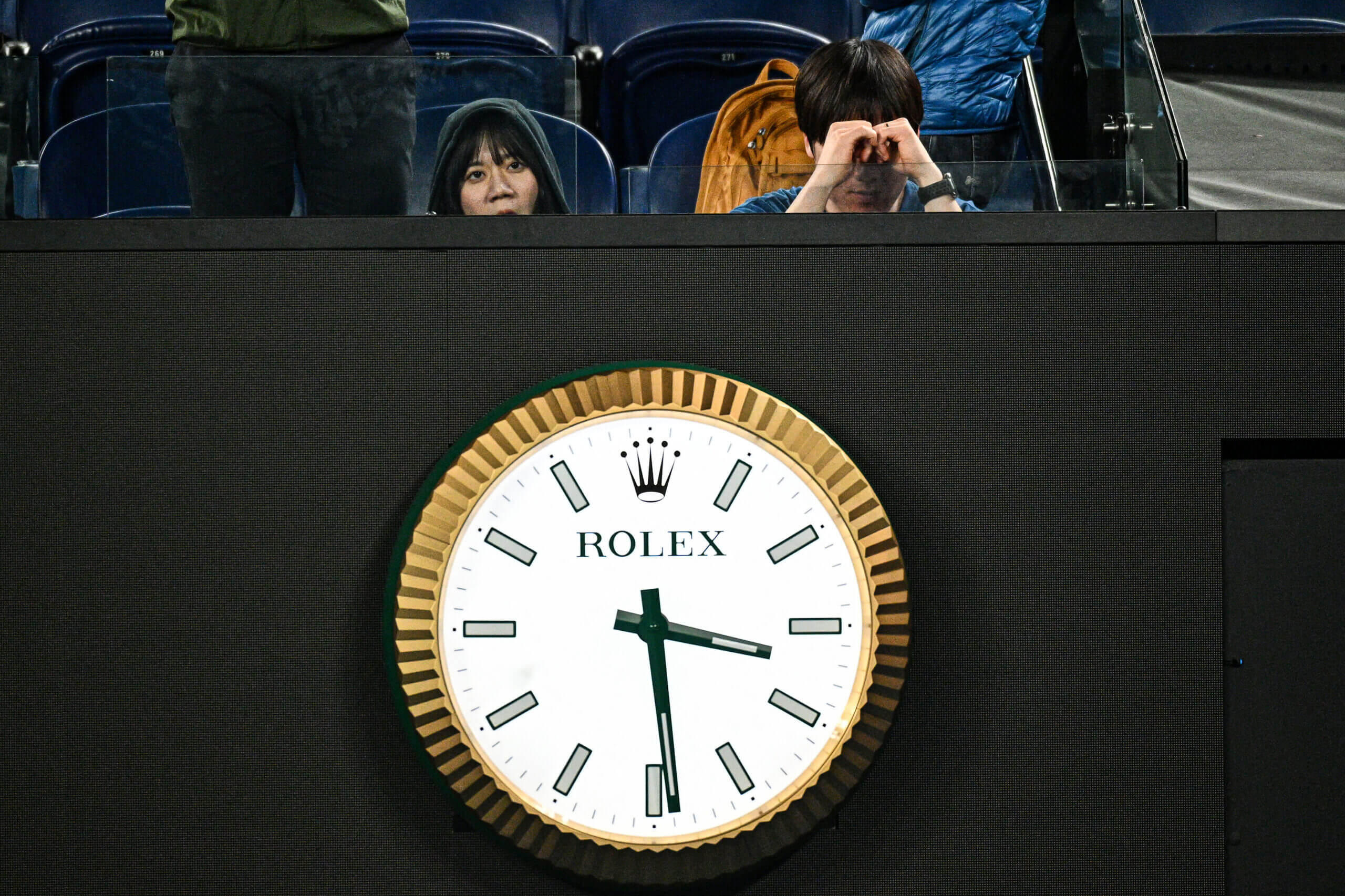 "Medvedev's Late-Night Victory Raises Questions About Tennis Etiquette"
