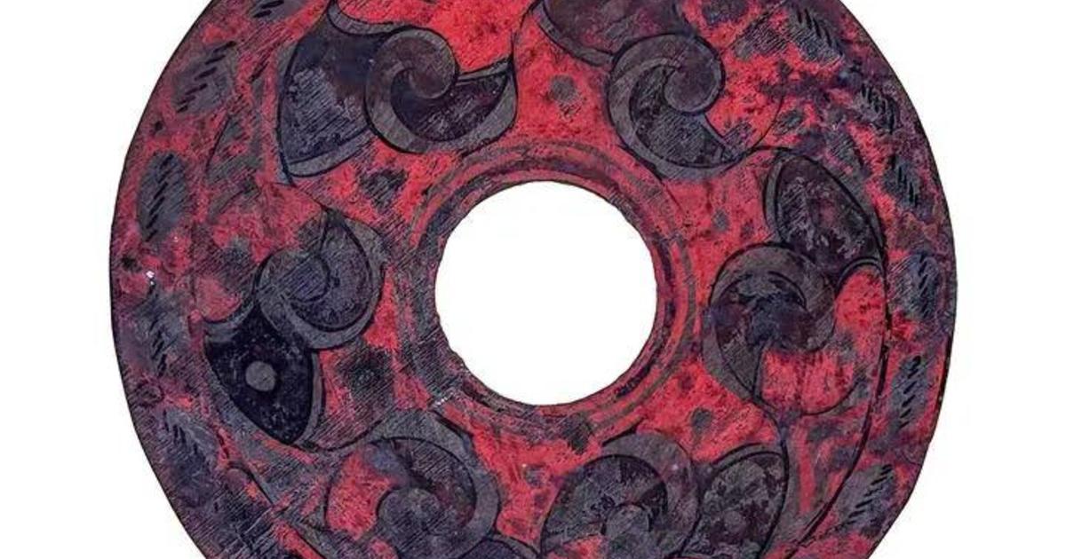 Featured image for "China's Ancient Relic Trove Unearthed in Remarkable Tomb Discovery"