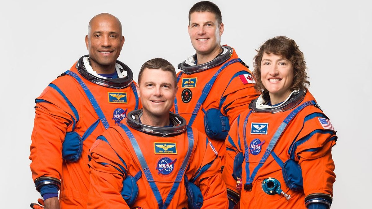 Artemis 2: A Giant Leap for Manned Moon Missions