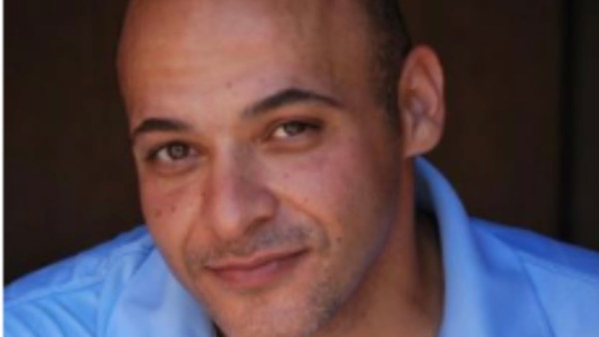 'Breaking Bad' actor Mike Batayeh passes away at 52.