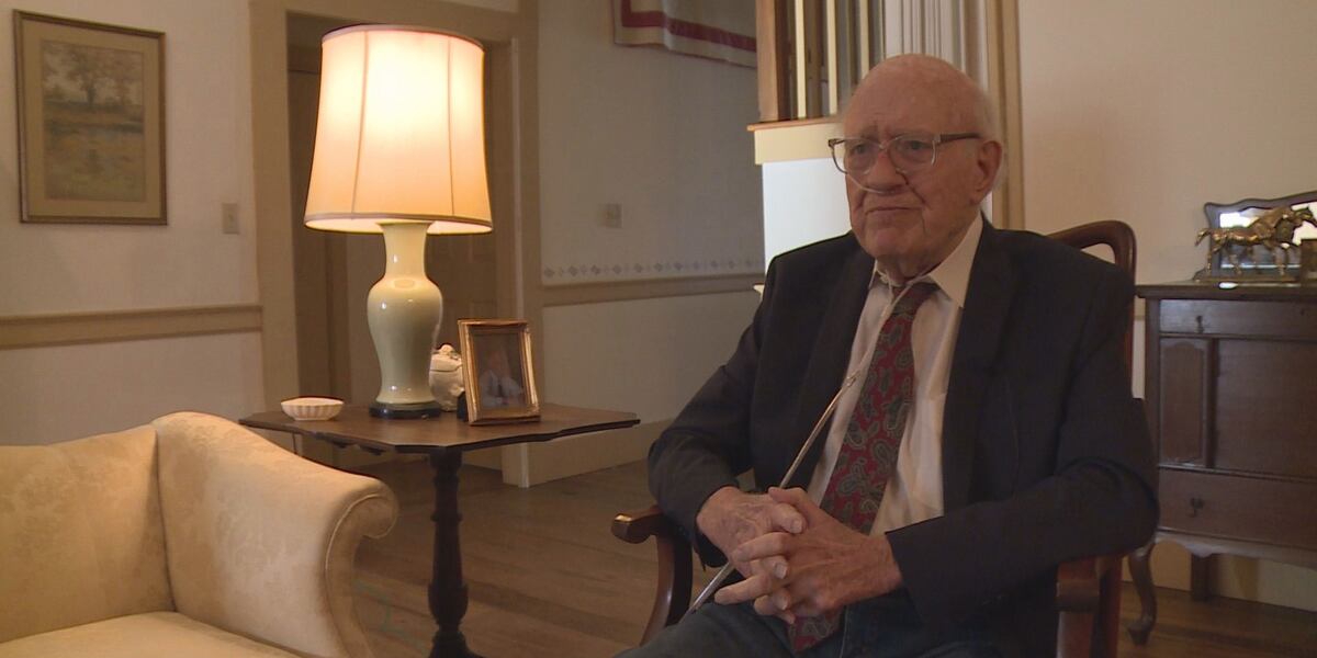 "Former Kentucky Governor Julian Carroll Passes Away at 92"